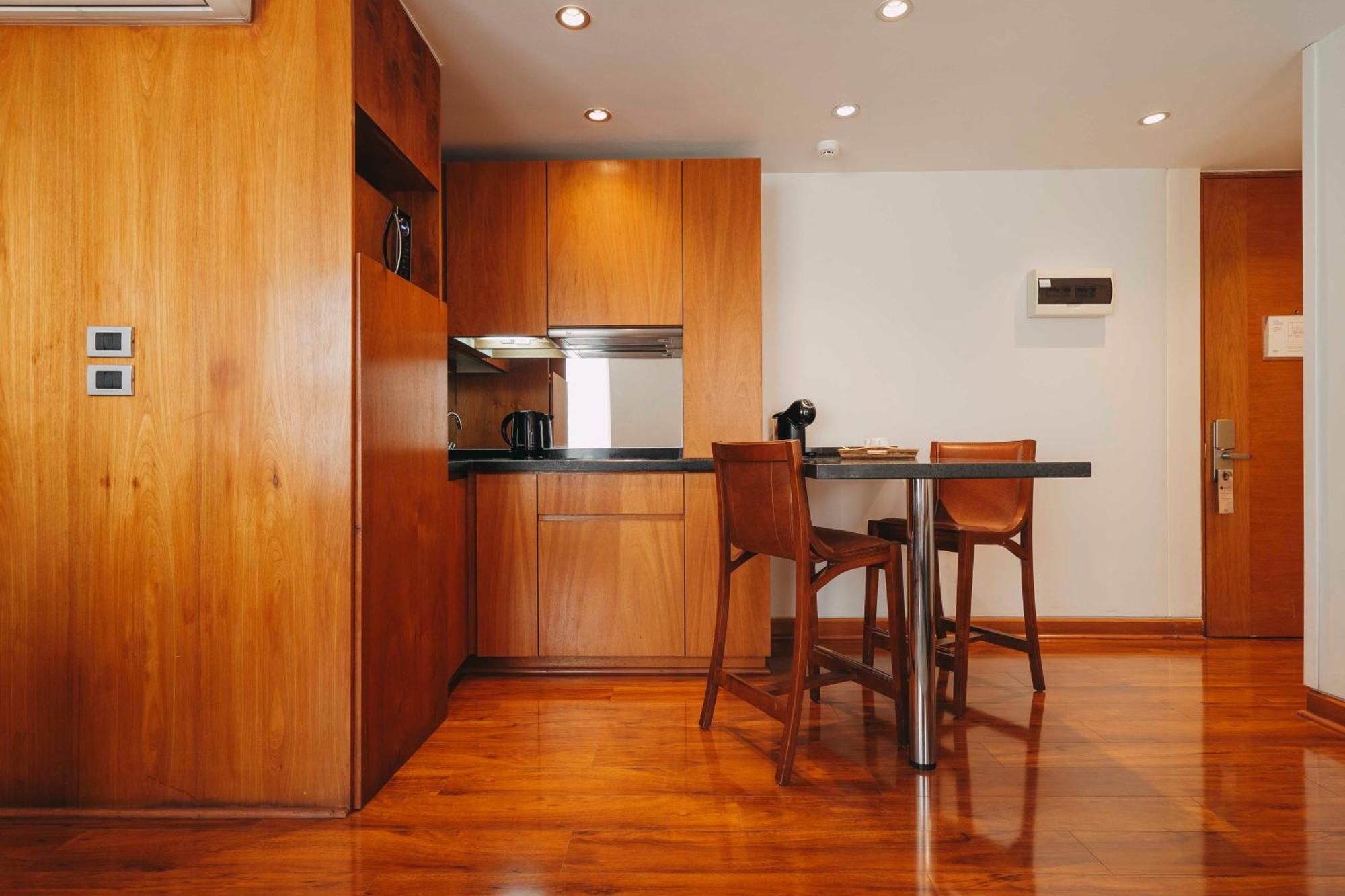 Time Select - Elegant Aparthotel Santiago